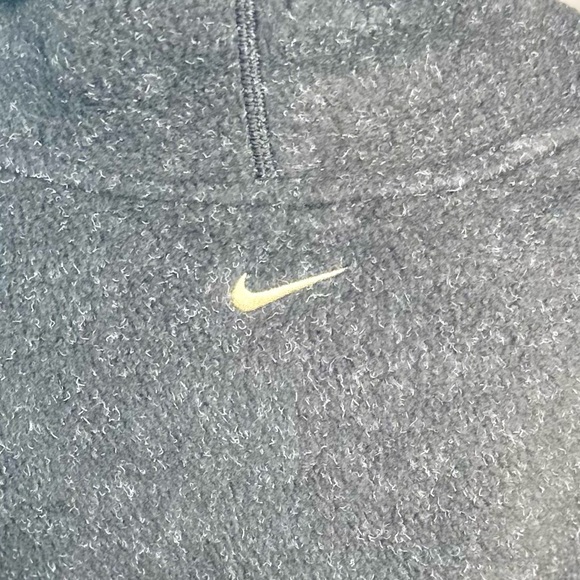 EUC Nike Heather Black Therma Fleece Cozy Cowl Pullover Sweater - Picture 15 of 16